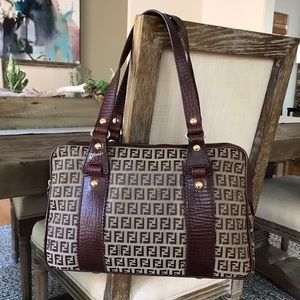 AUTH FENDI FF Monogram Zucchino Boston Bag 🇮🇹♥️